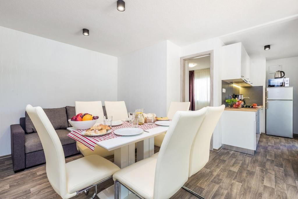 Mini Camping Funtana Hotel Poreč Eksteriør billede